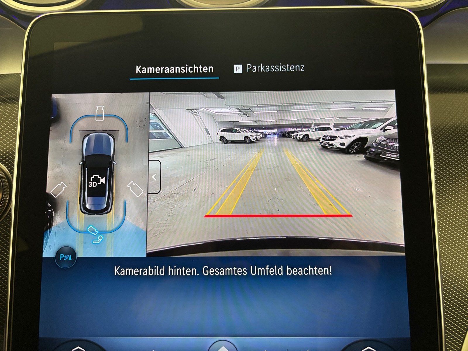 Fahrzeugabbildung Mercedes-Benz GLC 300 d 4M AMG*Airmatic*AHK*HUD*Pano*20"*Distr