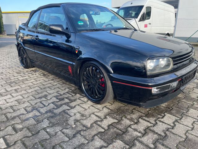 Volkswagen Golf 2.0 Cabrio Leder,Standhzg.,Klima, Tiefer,