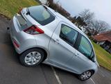 Toyota Auto Toyota 1.4 Diesel EZ 5.2012 90PS unfa... - Toyota Yaris: Ps