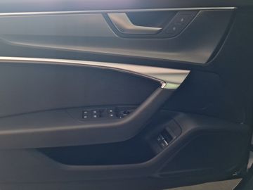 Audi A6 - 12