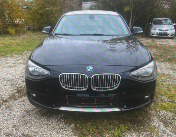 BMW 116 Baureihe 1 Lim. 5-trg 116i Automatik Leder