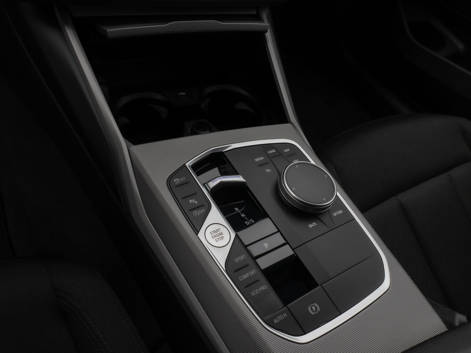 Fahrzeugabbildung BMW 318i DAB CockPit+ Widscreen Geschwindigkeitsreg