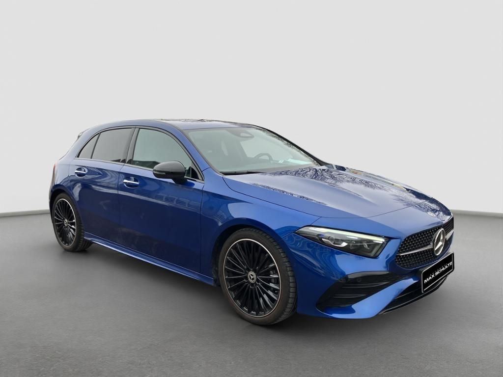 Fahrzeugabbildung Mercedes-Benz A 200 Kompaktlimousine AMG Line+Night Paket*PDC
