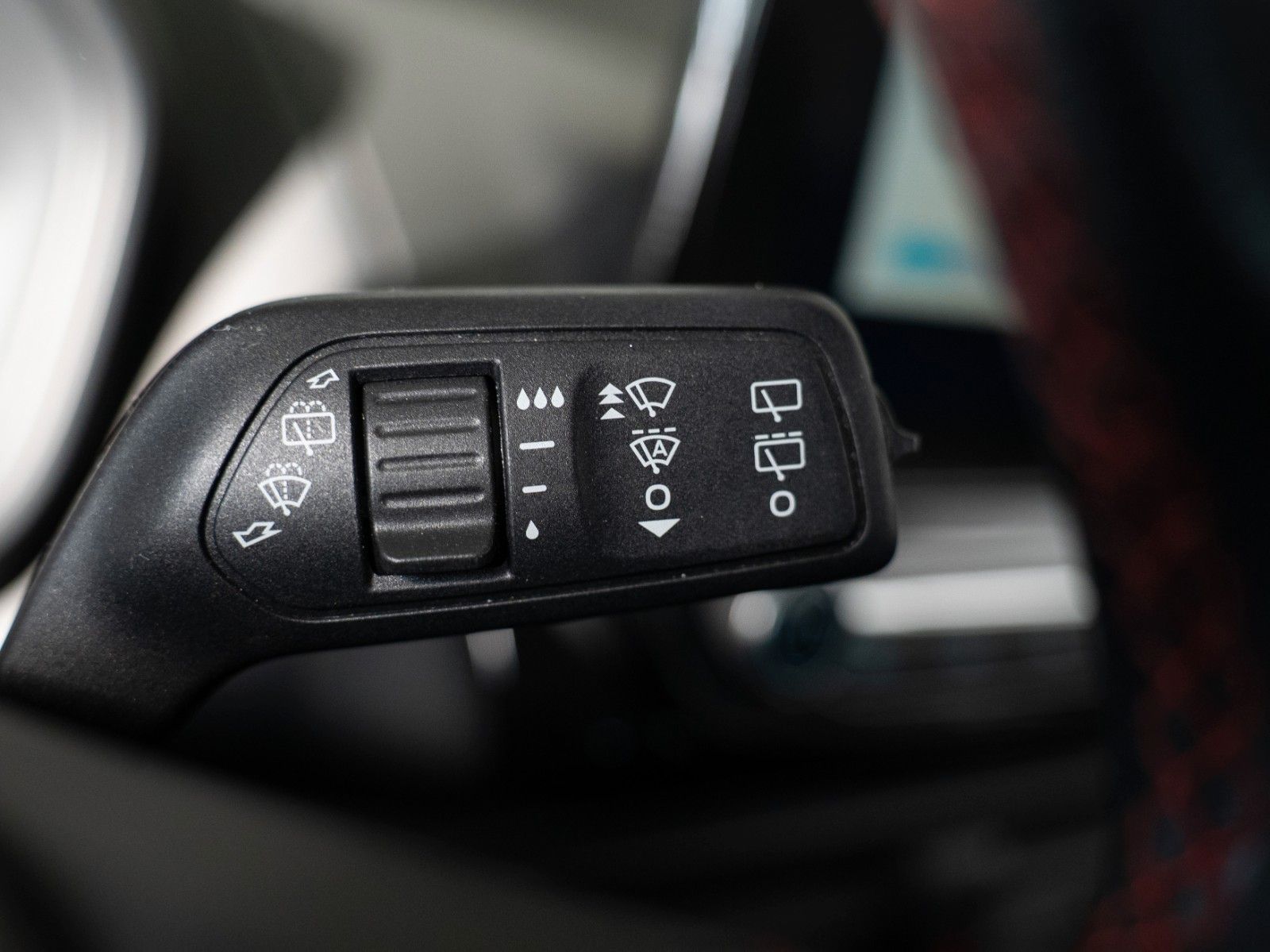 Fahrzeugabbildung Ford EcoSport ST-Line NAVI/KLIMAAUTOM./TEMPOMAT