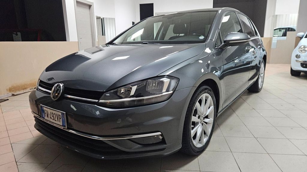 Image of Volkswagen Golf