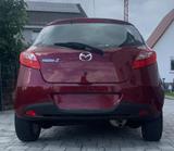 Mazda 2 / 1.3 MZR Active - Mazda aus 2011: Mazda3