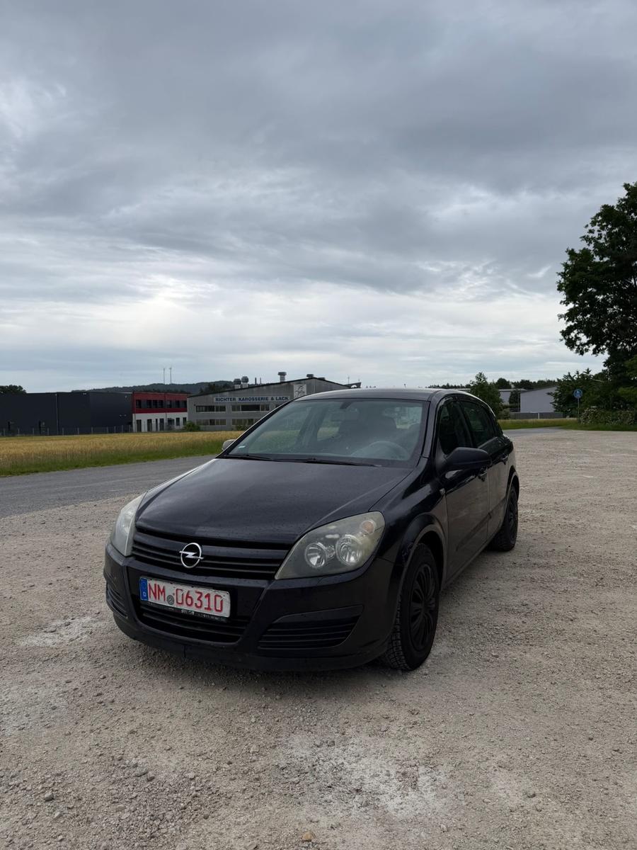 Opel Astra H Lim. Basis