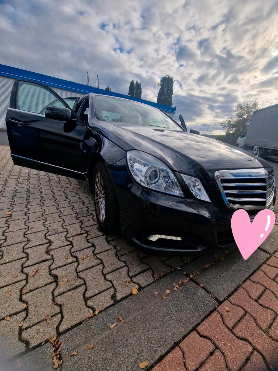 Mercedes-Benz E 250