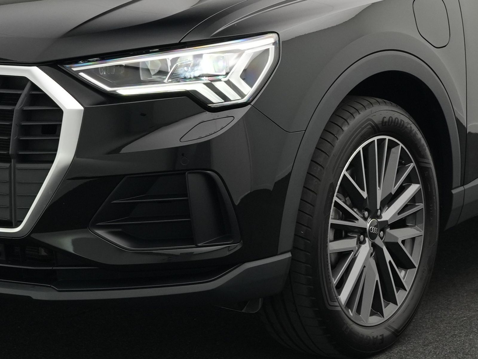 Audi Q3 - Bild 22