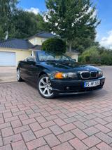 BMW E46 325I - BMW 325 aus 2001: 325i
