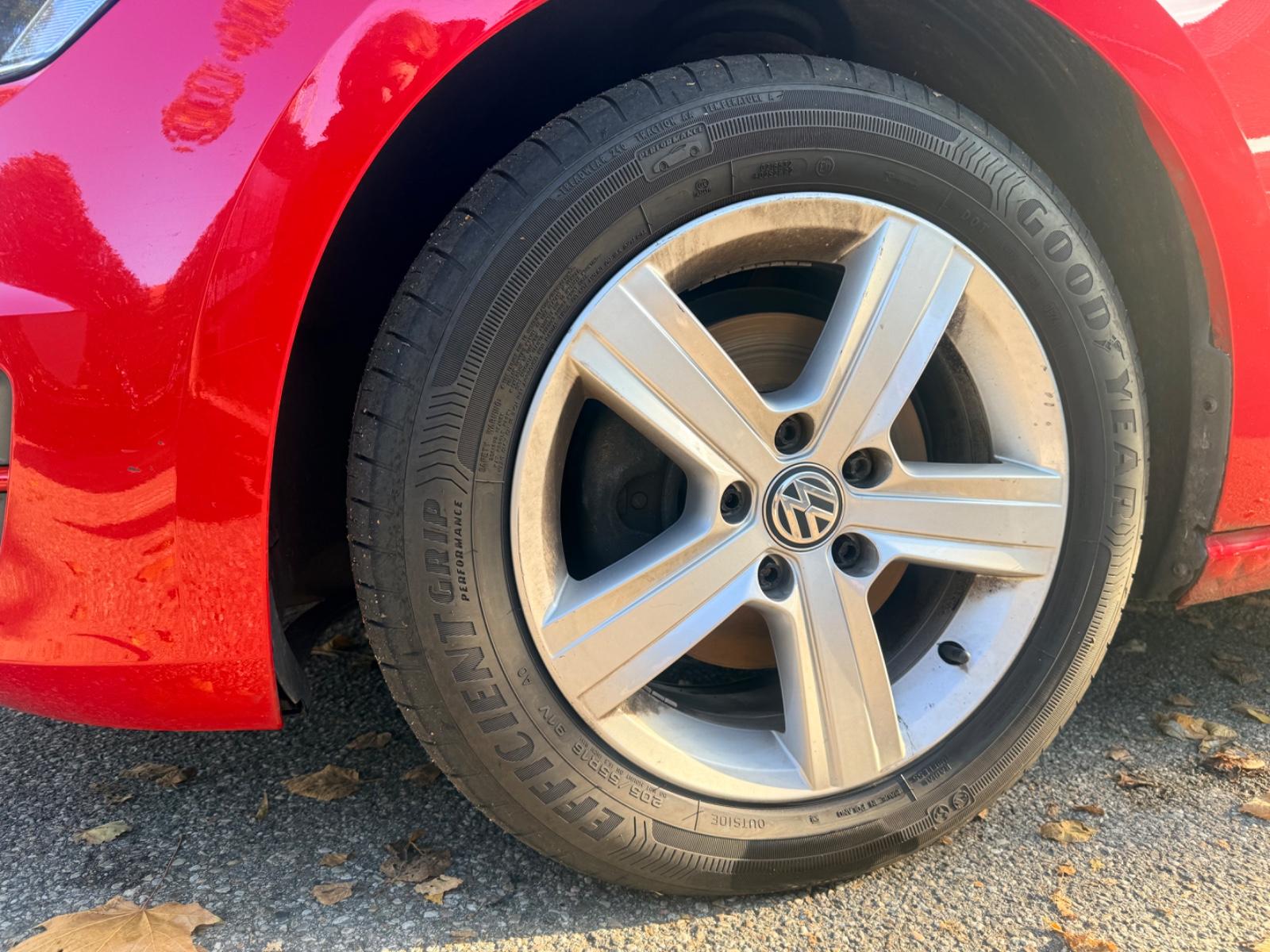 Volkswagen Golf 2015 — photo 22
