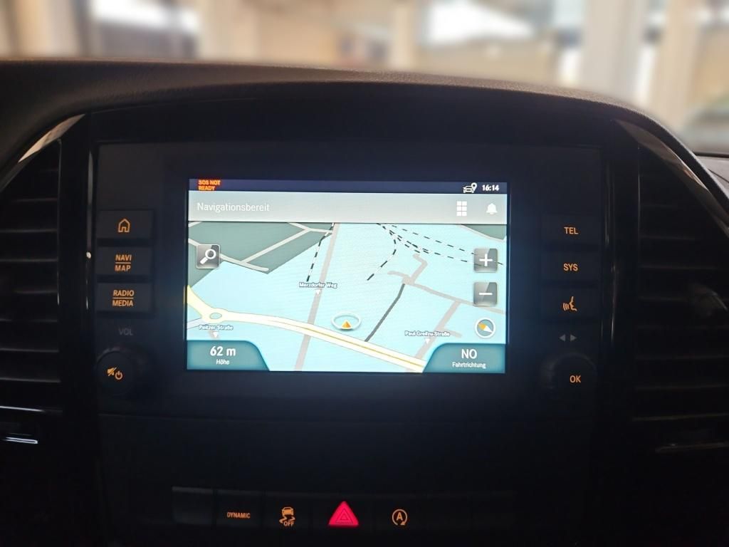 Fahrzeugabbildung Mercedes-Benz Vito 119 Kasten kompakt 4x4 LED Navi PTS RFK SHZ