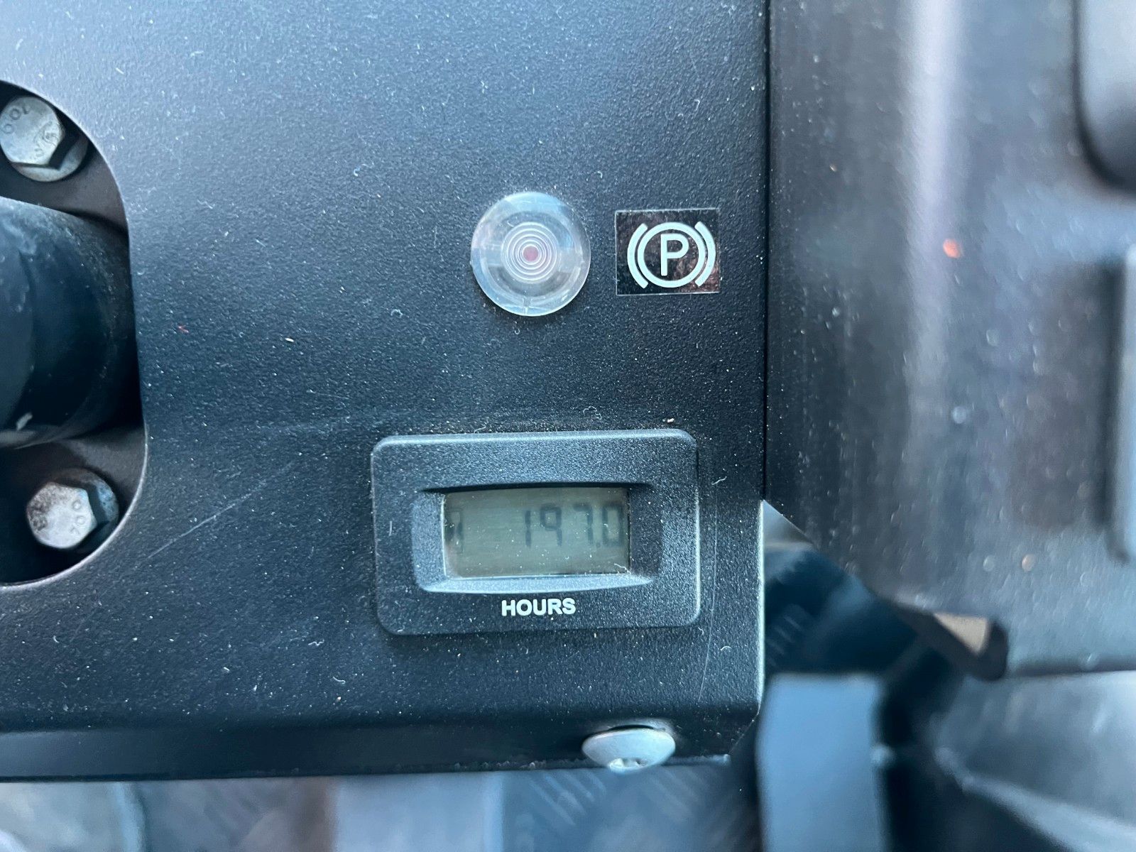 Fahrzeugabbildung Kaercher MIC C /  nur 197h! / Kehrmaschine / 2021