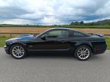 Ford Mustang GT 4,6 l V8 Schalter - Ford Mustang: Coupé, 4.6