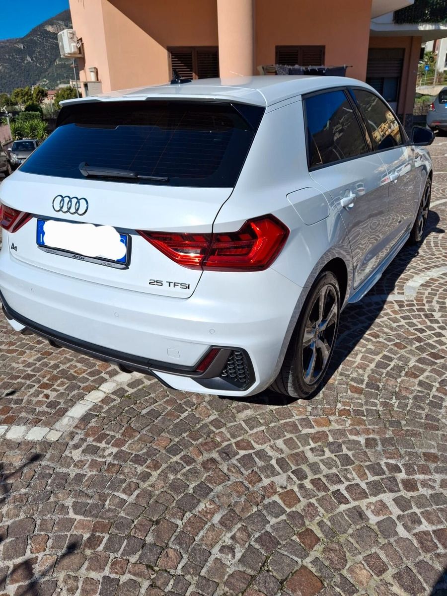 Other Audi A1 25 TFSI imagem 3
