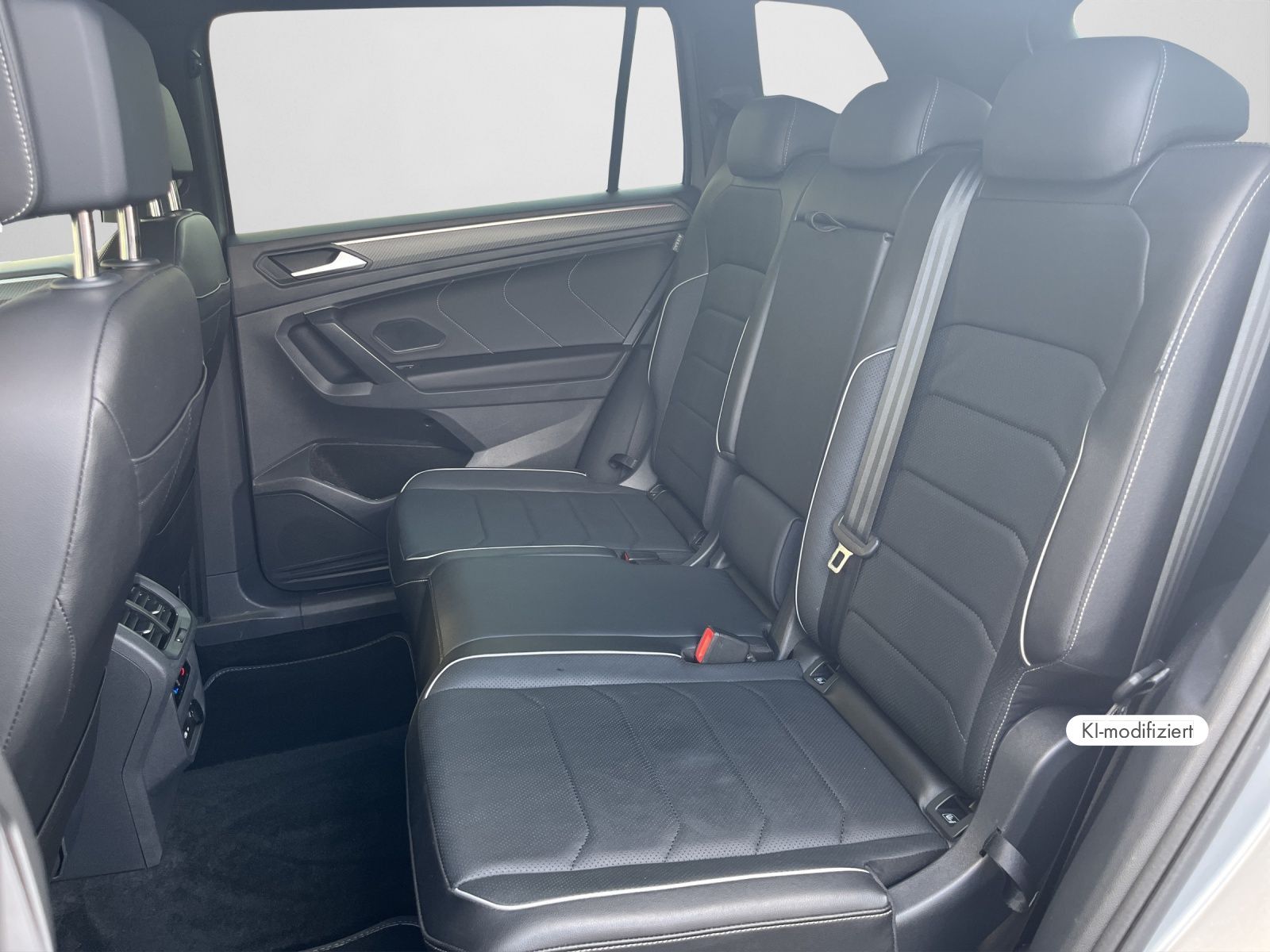 Volkswagen Tiguan Allspace - Bild 15