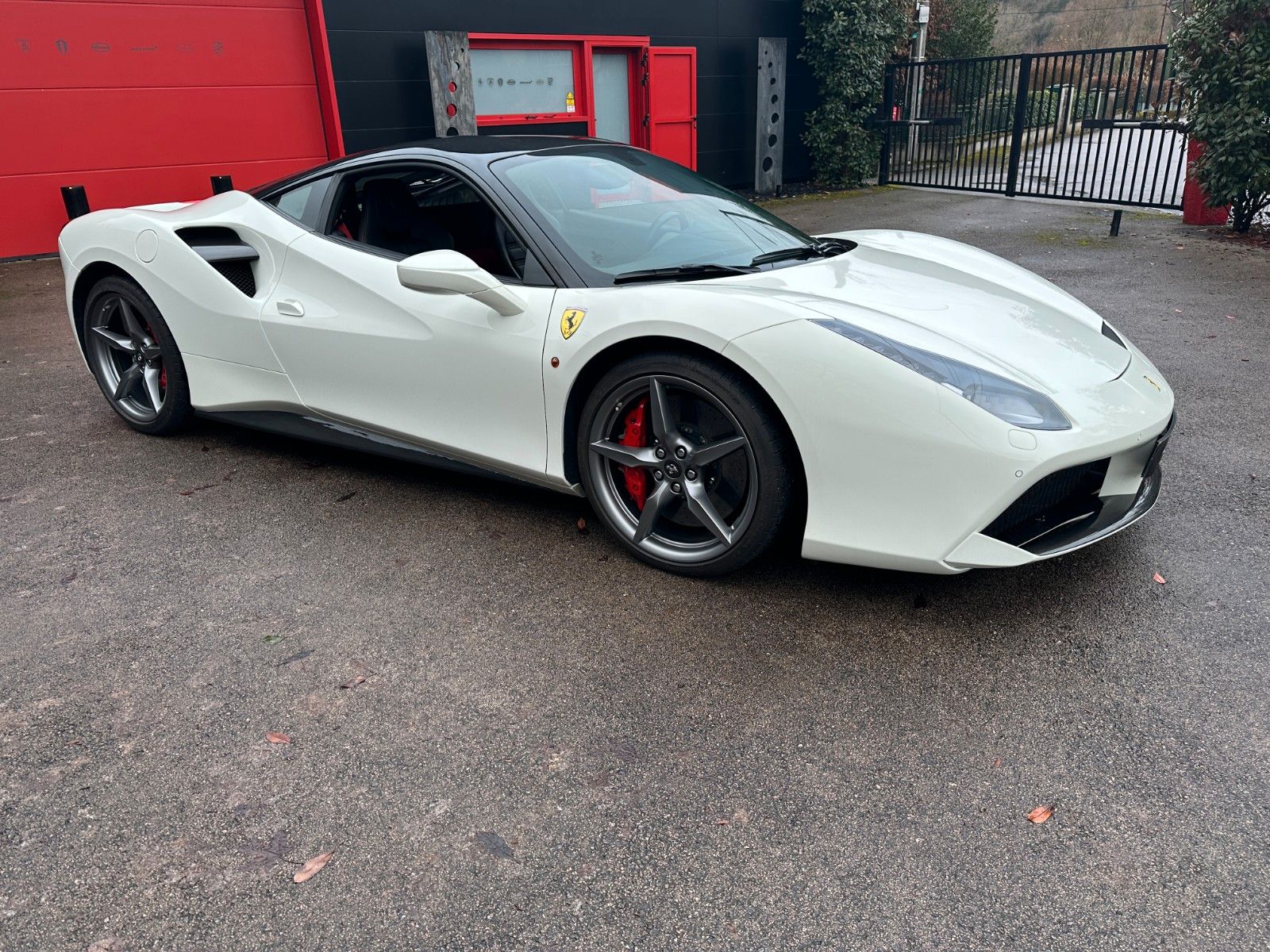 FERRARI 488 GTB