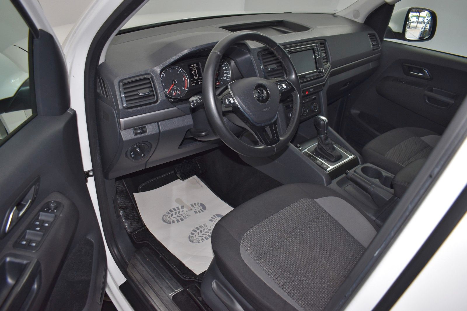 Fahrzeugabbildung Volkswagen Amarok Comfortline DoubleCab 4M Navi,Hard Top,SH