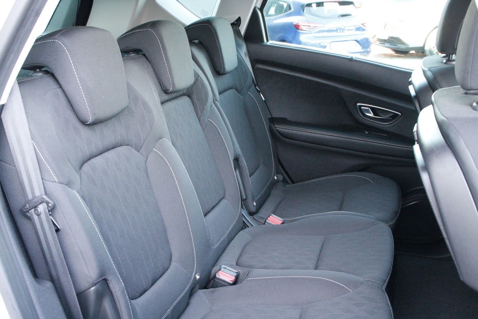 Fahrzeugabbildung Renault Scenic IV Limited