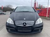 Mercedes-Benz A 200 A A 200 Automatik - Mercedes-Benz A 200 aus 2010