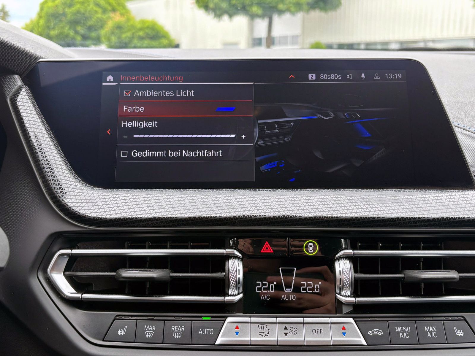 Fahrzeugabbildung BMW 118i M-Sport Steptronic LED KAM PDC AMBI CarPlay