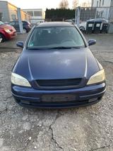 Opel Astra 1.8 16V Comfort Comfort - Opel Astra aus 1999: Kombi