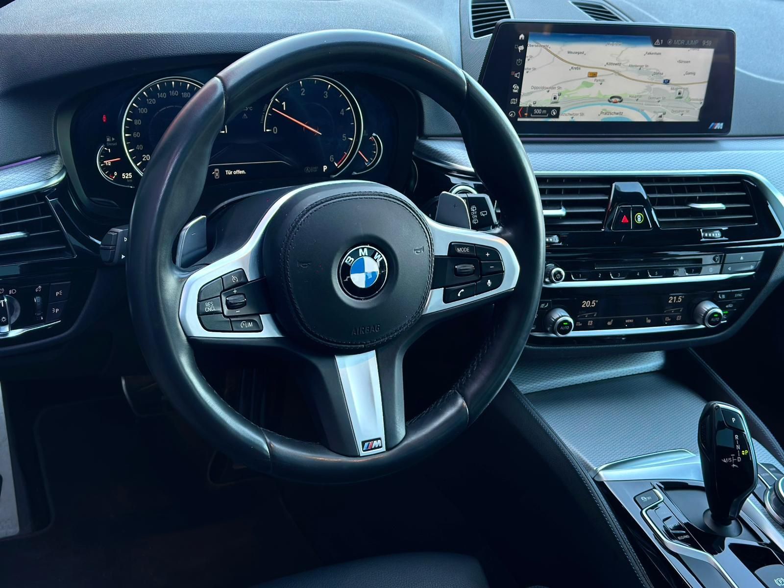 BMW 540d xD M SPORT SHADOW* LED#4xSHZ#PANO#HUD#KEYLE - Image 27