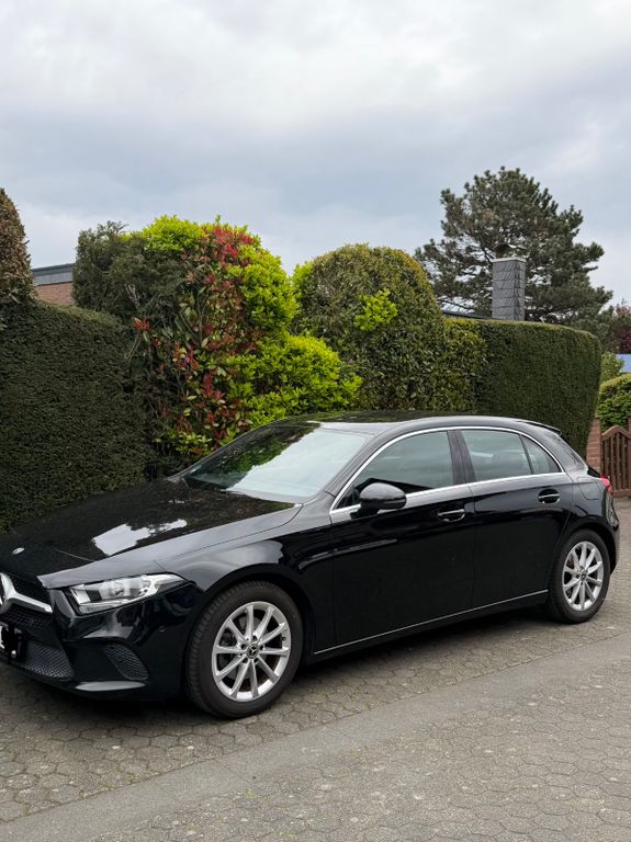 Image of Mercedes-Benz A 200