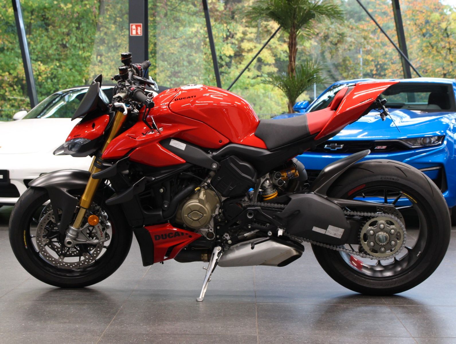 Fahrzeugabbildung Ducati Streetfighter V4 S* Carbon Umbau*1.Hand*TOP