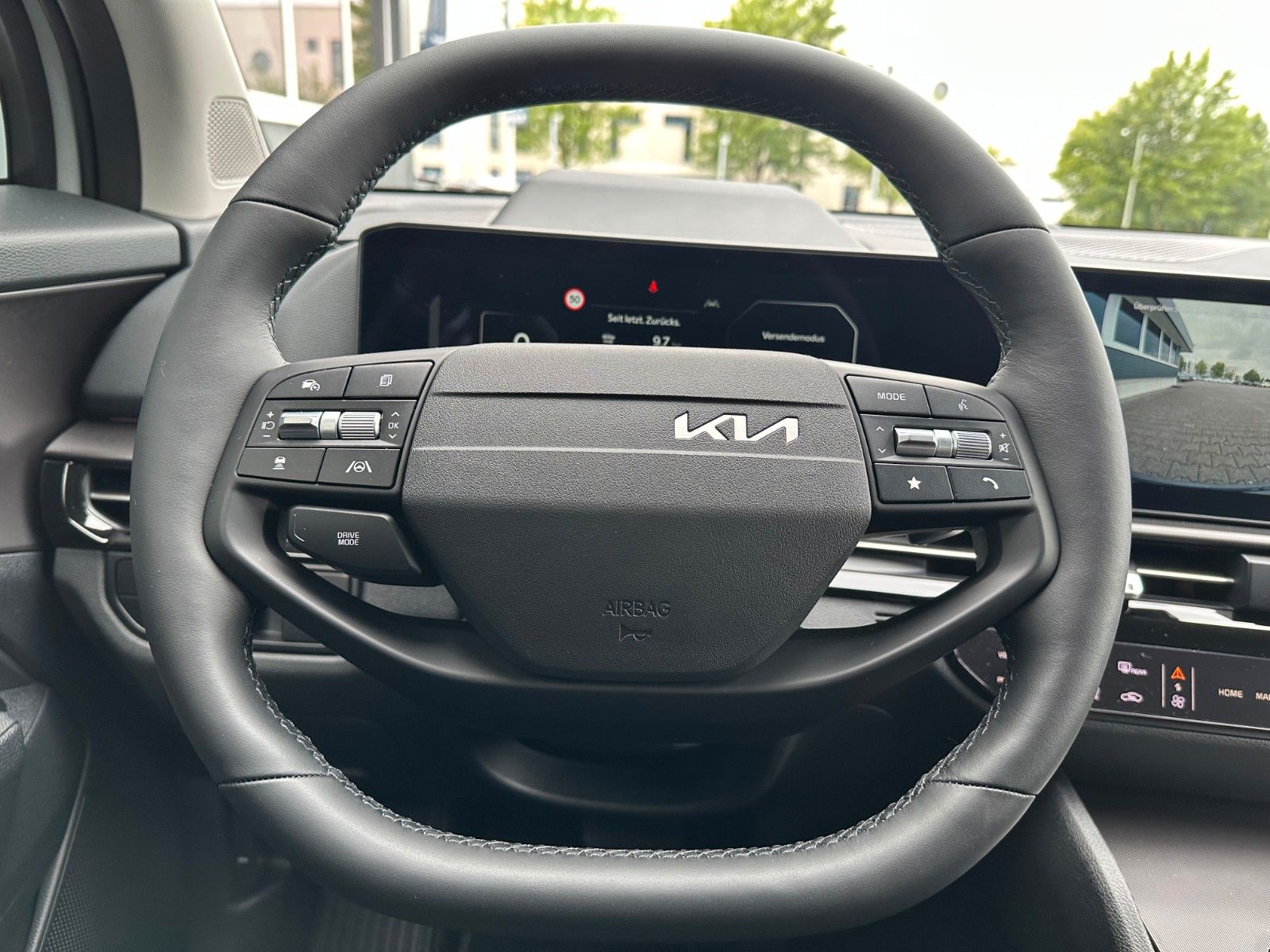 Fahrzeugabbildung Kia Sportage 1.6 T-GDI Hybrid 2WD Spirit Drive Wise