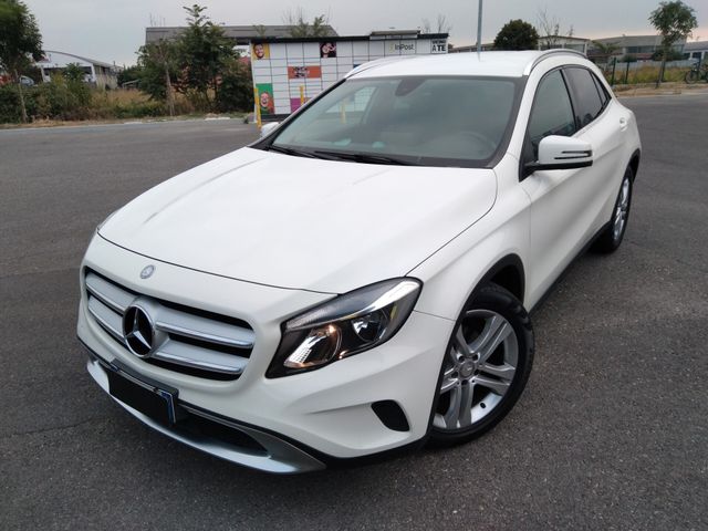 MERCEDES-BENZ Mercedes-benz GLA 200 d Automatic Sport 136cv
