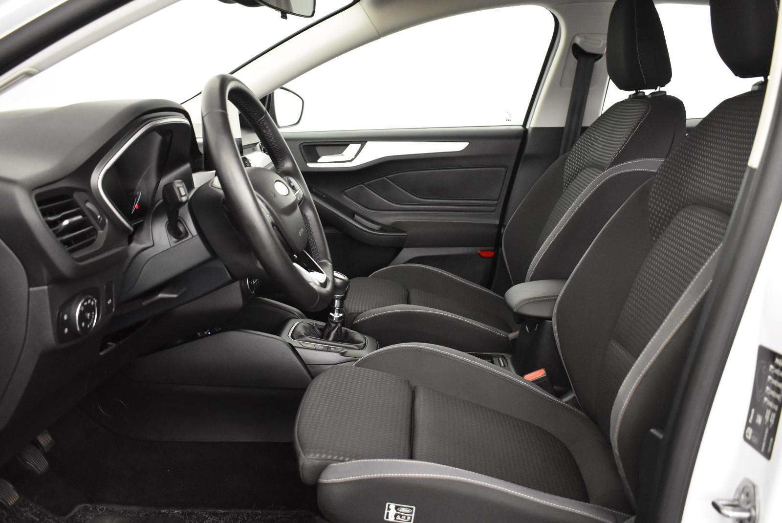 Ford Focus Turnier Cool & Con./LED/NAVI/SHZ/AHK/RFK