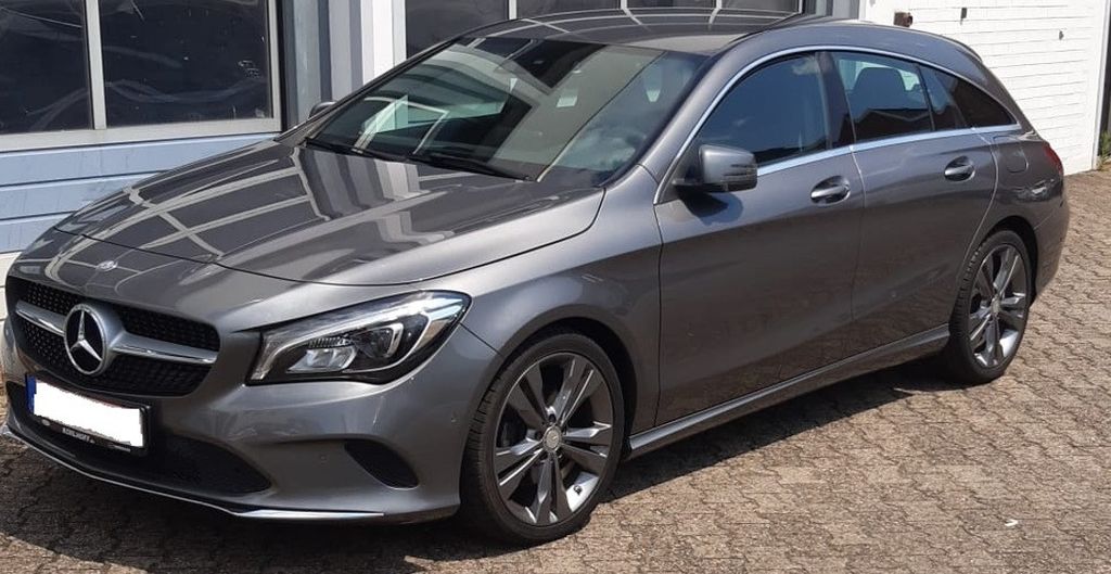 Image of Mercedes-Benz CLA 200 Shooting Brake