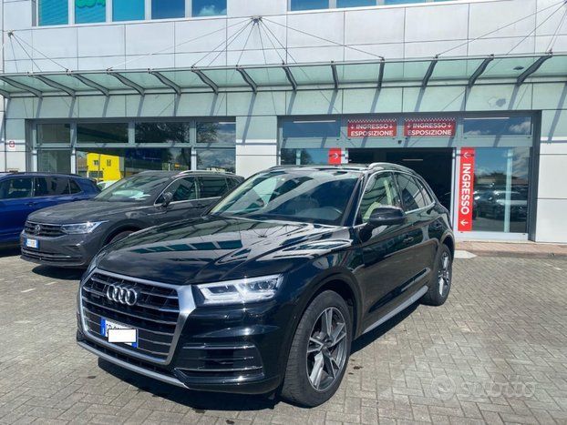 AUDI AUDI Q5 45 TDI quattro tiptronic Business Design