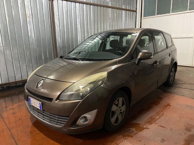 Renault Scenic Scénic 1.9 dCi 130CV Dynamique 7 