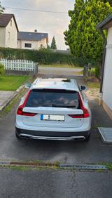 Volvo V90 Cross Country D4 AWD   - Volvo V90 Cross Country von privat