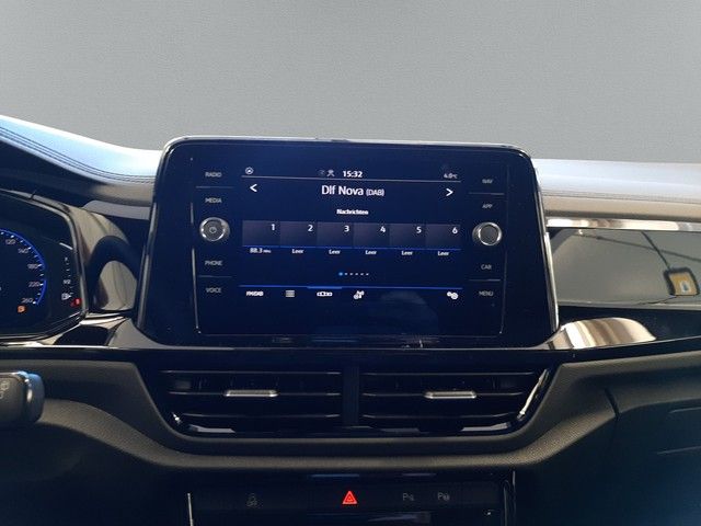 Fahrzeugabbildung Volkswagen T-Roc Black Style 2.0TDI DSG AHK Matrix Massage