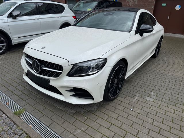 Mercedes-Benz C 300 Coupe  d 4Matic  AMG