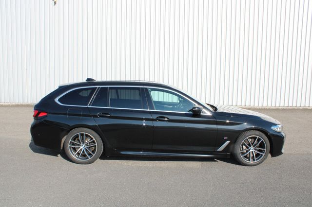 BMW 540d xDrive Touring A -