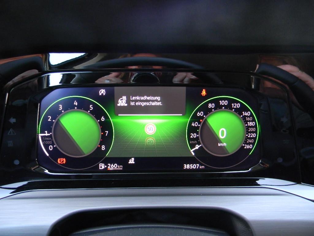 Volkswagen Golf VIII Lim. Style 1,5 TSI 6 GANG KAMERA, миниатюра 27
