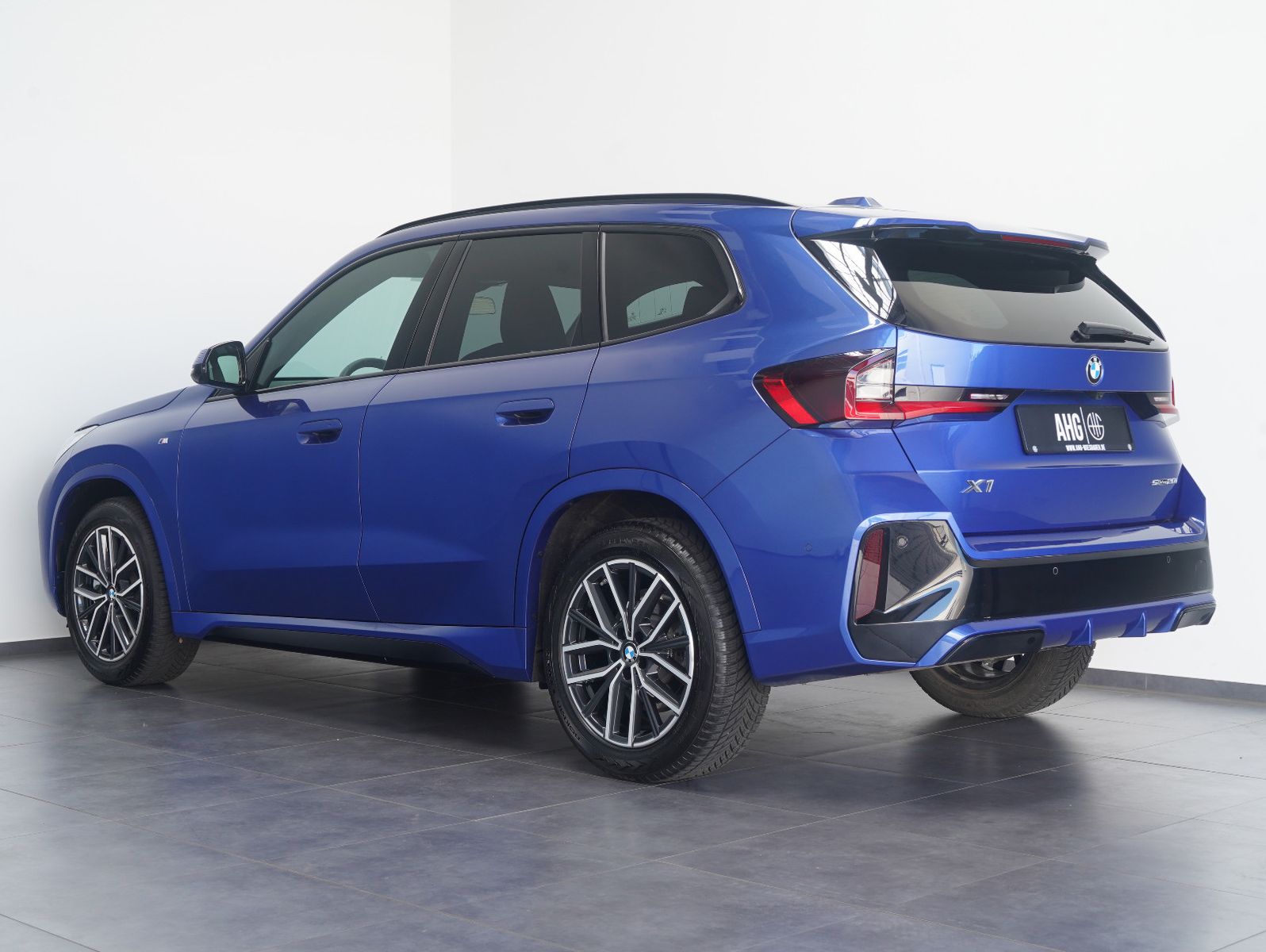 Fahrzeugabbildung BMW X1 20i Mild-Hybrid sDrive M Sport