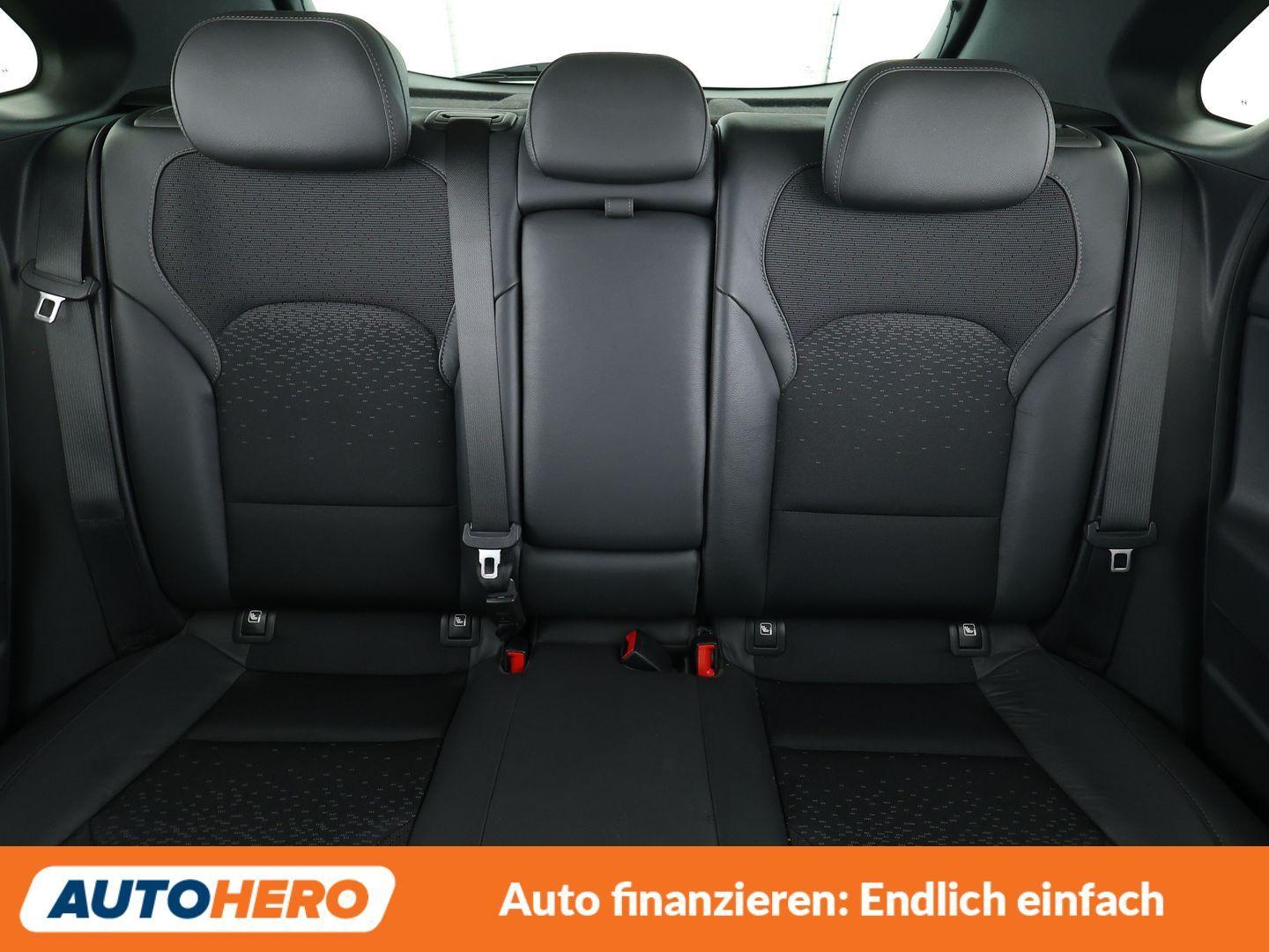 Hyundai i30 1.4 TGDI Premium Aut*NAVI*LED*ACC*CAM*PDC*