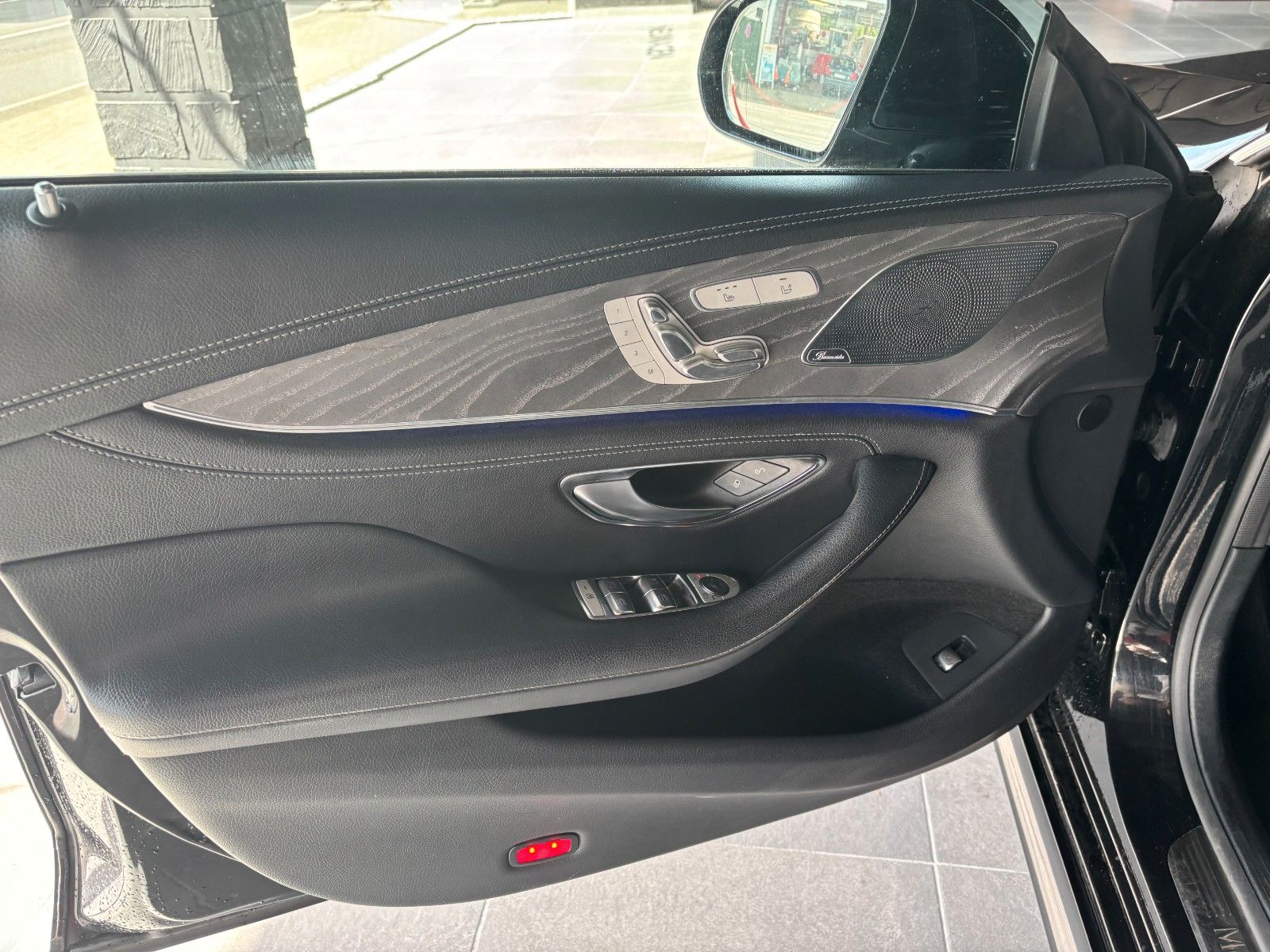 Fahrzeugabbildung Mercedes-Benz CLS 350d *Widescreen*Burmester*Memory*S-Dach*