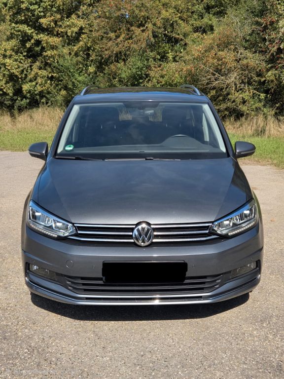 Image of Volkswagen Touran