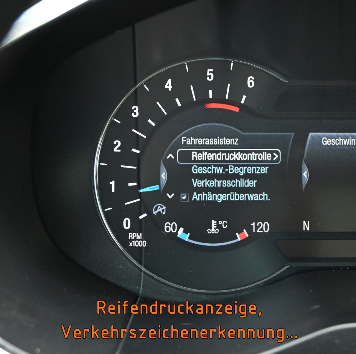 Fahrzeugabbildung Ford Galaxy 2.0 EcoBlue Titanium °AHK°PANO°BUSINESS 3