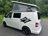 Volkswagen T5 Camper - Custom Bus (Camping Komplettausbau) - Wohnwagen & Wohnmobil in Frankfurt