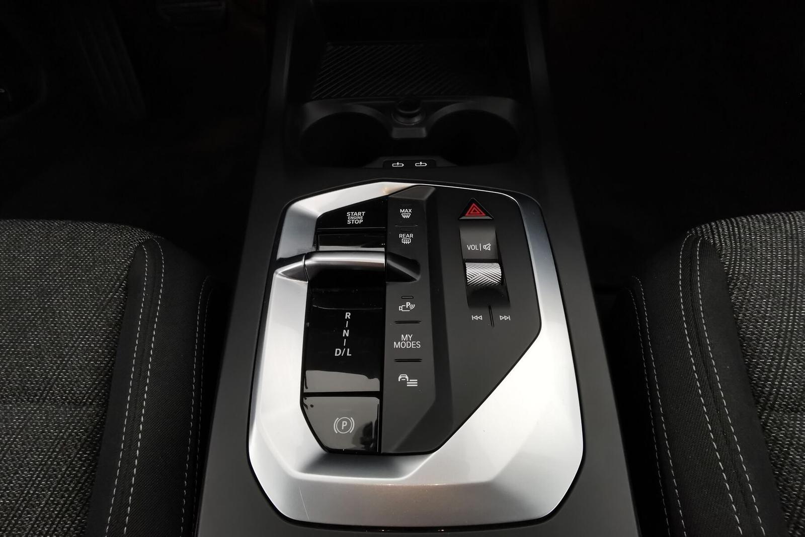 BMW 1 Series i M Sport Design NAV SHZG ParkAss+RFK Alarm, миниатюра 14