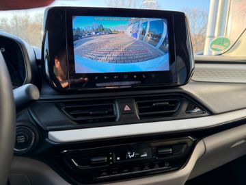 Bild 15 Suzuki Swift 1.2 Dualjet Hybrid 61 kW Club