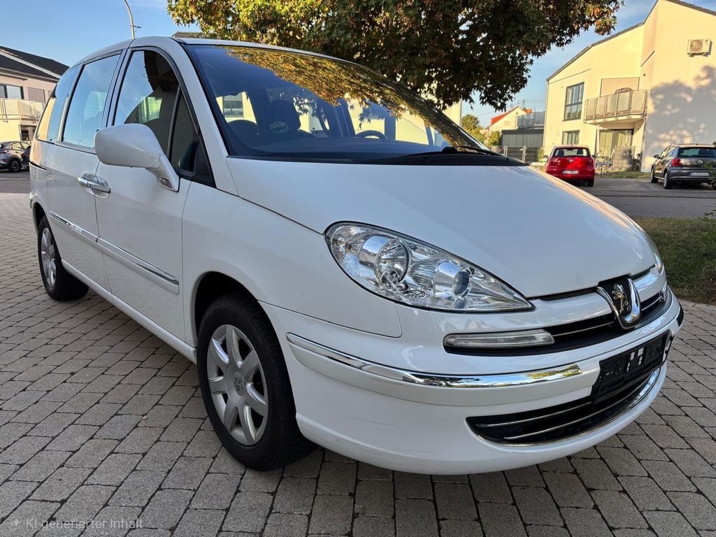 Peugeot 807