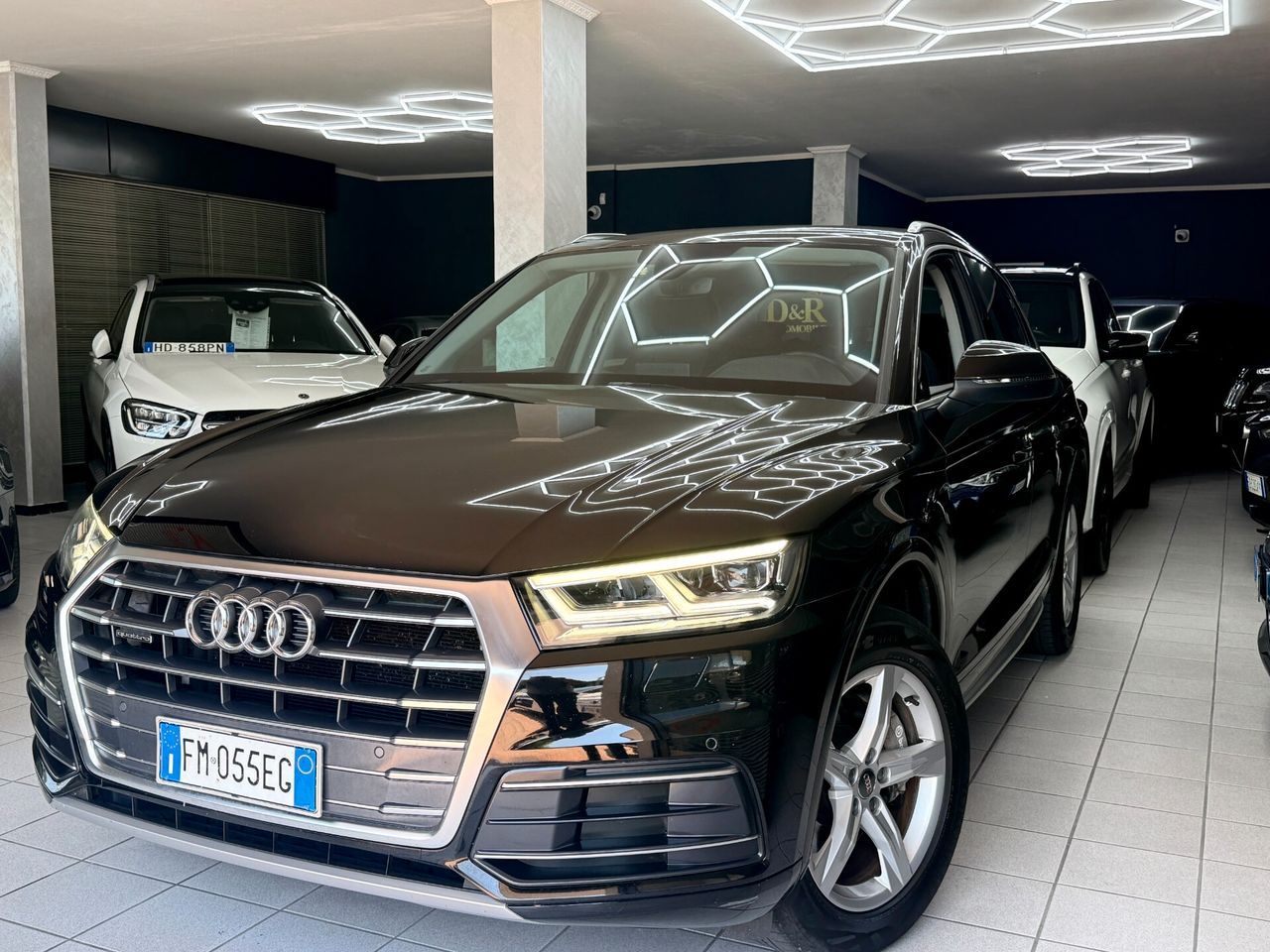 AUDI Audi Q5 2.0 TDI quattro S tronic line plus